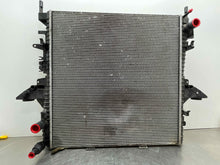Load image into Gallery viewer, RADIATOR LR4 Range Rover Sport 10 11 12 13 14 15 16 - NW509931