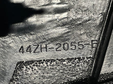 Load image into Gallery viewer, Tail Lamp Light Ford Explorer 2015 - NW510980