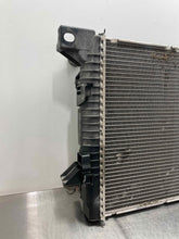 Load image into Gallery viewer, RADIATOR Expedition F150 Pickup F150 Raptor Pickup Raptor Navigator 09-14 - NW511537