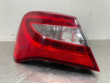 Load image into Gallery viewer, TAIL LIGHT LAMP ASSEMBLY Mercedes-Benz 200 11 12 13 14 Left - NW511665