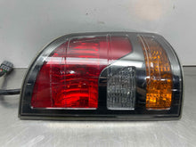 Load image into Gallery viewer, TAIL LIGHT LAMP ASSEMBLY Ridgeline 2006 06 2007 07 2008 08 Left - NW511674