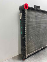 Load image into Gallery viewer, RADIATOR Mercedes E430 2000 00 2001 01 2002 02 - NW512086