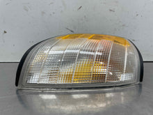 Load image into Gallery viewer, PARKLAMP Mercedes S320 S350D S420 S500 95 - 99 Right - NW511961