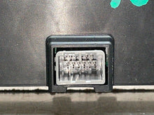 Load image into Gallery viewer, REAR TEMPERATURE CONTROLS Acura MDX 2014 14 2015 15 2016 16 - NW512006