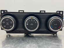 Load image into Gallery viewer, TEMPERATURE CONTROLS Subaru Forester 2014 14 2015 15 - NW512498