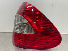 Load image into Gallery viewer, TAIL LIGHT LAMP ASSEMBLY E350 E550 E280 E300 E320 E63 07-09 Right - NW512682