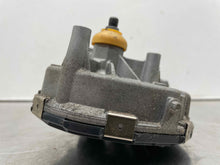 Load image into Gallery viewer, WIPER MOTOR E320 E280 E300 2003 03 04 05 06 07 08 09 - NW512733