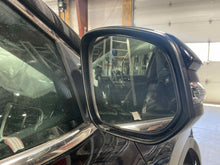 Load image into Gallery viewer, SIDE VIEW DOOR MIRROR Toyota Highlander 14 15 16 17 18 19 Right - NW512832