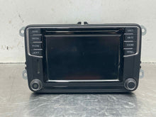 Load image into Gallery viewer, Radio Volkswagen Passat 2017 - NW513051
