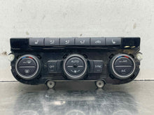 Load image into Gallery viewer, Temperature Controls Volkswagen Passat 2017 - NW512956