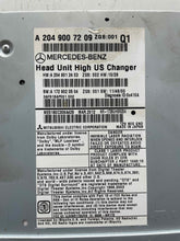 Load image into Gallery viewer, RADIO Mercedes-Benz C250 C300 C350 C63 2012 12 - NW515006