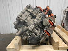 Load image into Gallery viewer, TRANSMISSION CT200H Prius Prius V 2010-2017 VIN DP/DU - NW516021