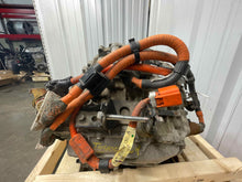 Load image into Gallery viewer, TRANSMISSION CT200H Prius Prius V 2010-2017 VIN DP/DU - NW516021