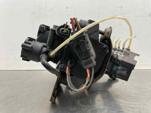 Load image into Gallery viewer, AIR RIDE COMPRESSOR E350 E550 CLS500 CLS55 CLS550 CLS63 E280 00-11 - NW516121