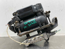 Load image into Gallery viewer, AIR RIDE COMPRESSOR E350 E550 CLS500 CLS55 CLS550 CLS63 E280 00-11 - NW516121