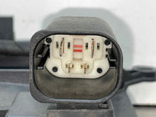 Load image into Gallery viewer, RADIATOR FAN ASSEMBLY ML320 ML350 ML450 R320 2006 06 07 08 09 10 - 13 - NW516660