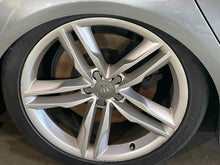 Load image into Gallery viewer, Wheel Rim AUDI S7 2013 - NW517617