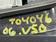 Load image into Gallery viewer, TAIL LIGHT LAMP ASSEMBLY Volvo V50 2005 05 2006 06 2007 07 Left - NW517566
