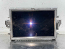 Load image into Gallery viewer, INFO-GPS SCREEN CLS550 CLS63 E350 E550 E63 10 11 12 13 - NW517877