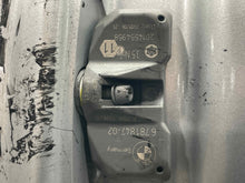 Load image into Gallery viewer, WHEEL RIM 745i 745li 750i 750il 750LI 760li 02-08 18x8 - NW518566