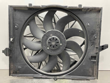 Load image into Gallery viewer, RADIATOR FAN ASSEMBLY BMW 530i 545i 525i 750i 2004 04 2005 05 2006 06 07 08 - 10 - NW518243