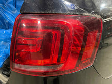 Load image into Gallery viewer, OUTER TAIL LIGHT LAMP Volkswagen Jetta 12 13 14 15 16 Right - NW518535