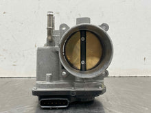 Load image into Gallery viewer, THROTTLE BODY Camry Highlander Rav 4 Avalon 05 06 - 10 - NW518523
