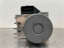 Load image into Gallery viewer, ABS Pump RAV4 2012 - NW519085