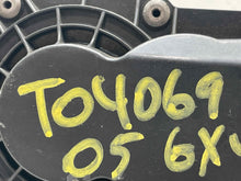 Load image into Gallery viewer, THROTTLE BODY Land Cruiser 4 Runner Sequoia 2005 05 2006 06 2007 07 08 09 - NW519704