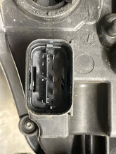 Load image into Gallery viewer, HEADLIGHT LAMP ASSEMBLY BMW 528i 535i 550i 08 09 10 Left - NW355719