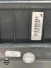 Load image into Gallery viewer, INFO-GPS SCREEN CL550 CL600 CL63 CL65 S450 Cdn S550 S600 S63 07-09 - NW520010