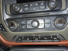 Load image into Gallery viewer, Temperature Controls SILVERADO 1500 PICKUP 2017 - NW519985