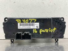 Load image into Gallery viewer, Temperature Controls Jeep Patriot 2016 - NW520610