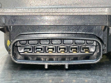 Load image into Gallery viewer, THROTTLE BODY Mazda Miata MX-5 06 07 08 09 10 11 12 13 14 - NW520880