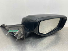 Load image into Gallery viewer, Side View Door Mirror Cadillac CTS 2014 - NW520404