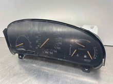 Load image into Gallery viewer, SPEEDOMETER CLUSTER Saab 900 1996 96 97 98 Turbo - NW357728