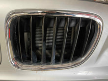 Load image into Gallery viewer, GRILLE BMW X1 2013 13 2014 14 2015 15 Left - NW521337