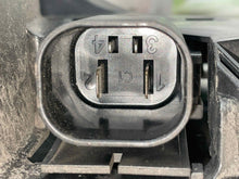 Load image into Gallery viewer, RADIATOR FAN ASSEMBLY 135i 335i X1 Z4 07 08 09 10 11 12 13 14 - NW521185