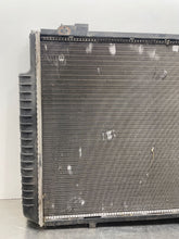 Load image into Gallery viewer, RADIATOR MERCEDES E320 1998 99 00 01 02 03 - NW458773