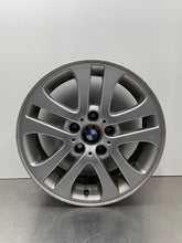 Load image into Gallery viewer, WHEEL BMW 320i 323i 325i 330i 2000 00 01 02 03 04 05 06 - NW390633