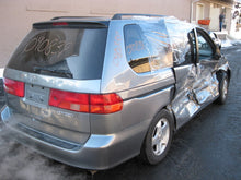 Load image into Gallery viewer, HEADLIGHT LAMP ASSEMBLY Honda Odyssey 99 00 01 02 03 04 Left - 819987