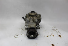 Load image into Gallery viewer, CARRIER ASSEMBLY Vanden Pl XF XFR XJ XJL 13 14 15 16 17 - 1001160