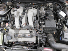 Load image into Gallery viewer, TAIL LIGHT LAMP ASSEMBLY Mazda 626 2000 00 2001 01 2002 02 Left - 422136