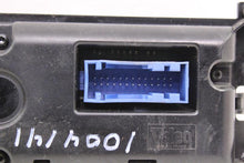 Load image into Gallery viewer, TEMPERATURE CONTROLS Mini Cooper Mini 1 04 05 06 07 08 - 1004141