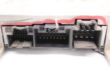 Load image into Gallery viewer, AMPLIFIER Chevrolet Equinox GMC Terrain 10 11 12 13 14 15 - 1006567