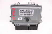 Load image into Gallery viewer, ECU ECM COMPUTER Volvo S60 XC60 2012 12 - 1008574