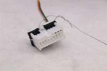 Load image into Gallery viewer, SIDE VIEW DOOR MIRROR Kia Sorento 2011 11 2012 12 2013 13 Left - 1009561