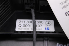 Load image into Gallery viewer, FRONT TEMPERATURE CONTROLS E280 E300 E320 E350 E550 E63 07 08 - 1011192