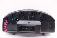 Load image into Gallery viewer, SPEEDOMETER CLUSTER Volkswagen Passat 2006 06 2007 07 - 1011568