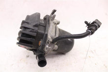 Load image into Gallery viewer, AIR INJECTION PUMP SMOG Cayenne 2003 03 2004 04 2005 05 2006 06 Right - 1013514